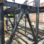 Edificio urbano en acero diseñado y fabricado por Eje Metal en Pereira